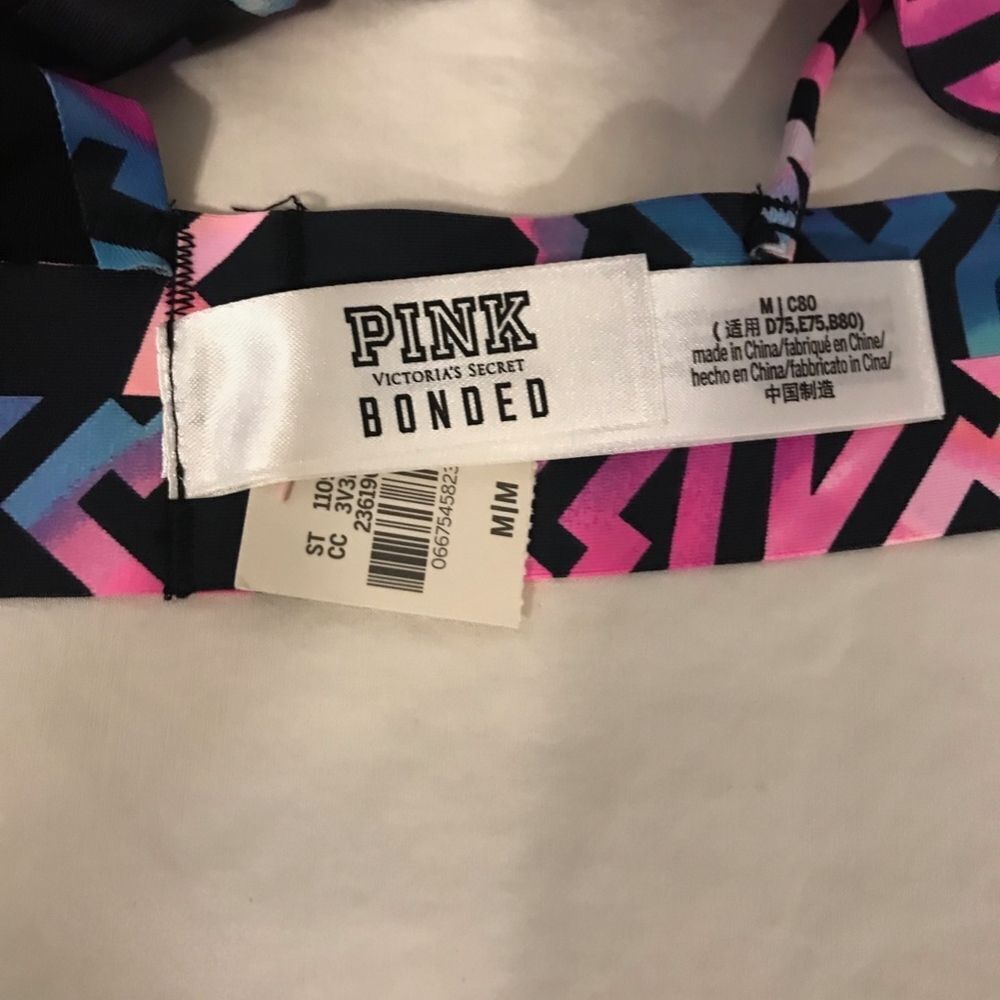 VS‎ PINK Bonded Strappy Yoga Bralette Size M - Picture 3 of 3